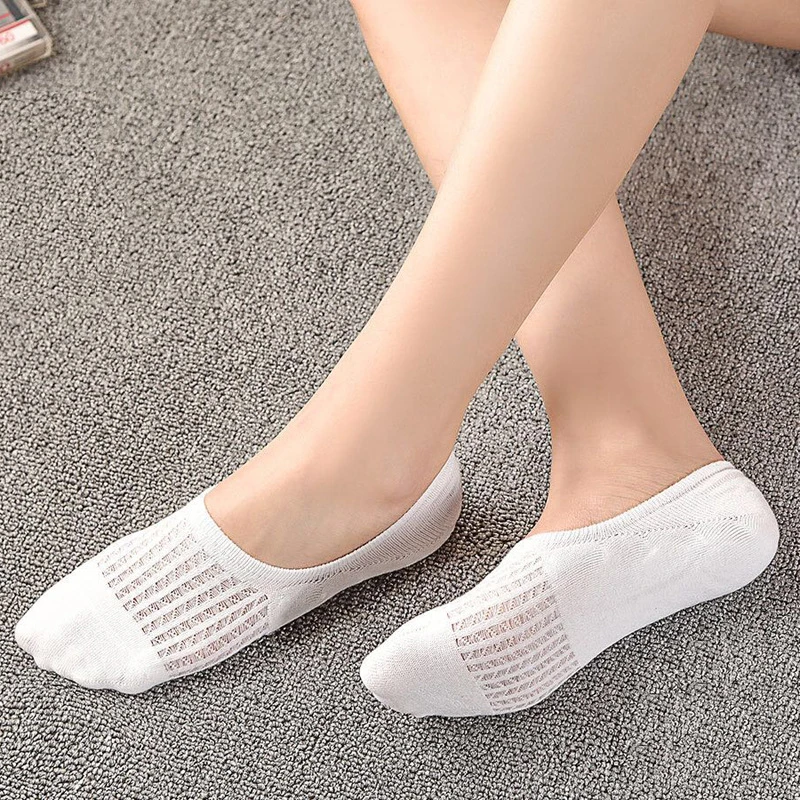 Women's Socks Solid Color Fashion Wild Shallow Mouth Female Invisible Slippers Socks Invisible Ankle Socks Spring and Summer