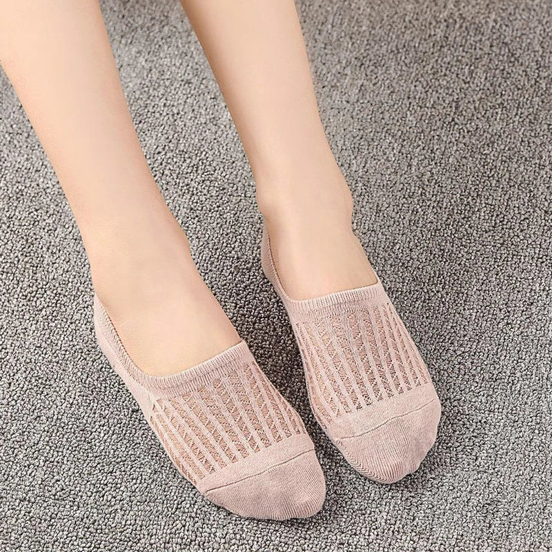 Women's Socks Solid Color Fashion Wild Shallow Mouth Female Invisible Slippers Socks Invisible Ankle Socks Spring and Summer