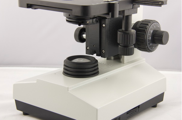 Microscope Manufacturer with High Quality Biological Microscope-Xsz107bn