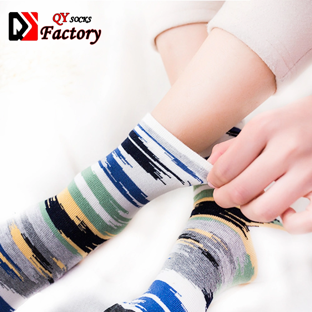 Wholesale Custom High Quality Fashion Rainbow Colorful Striped Socks