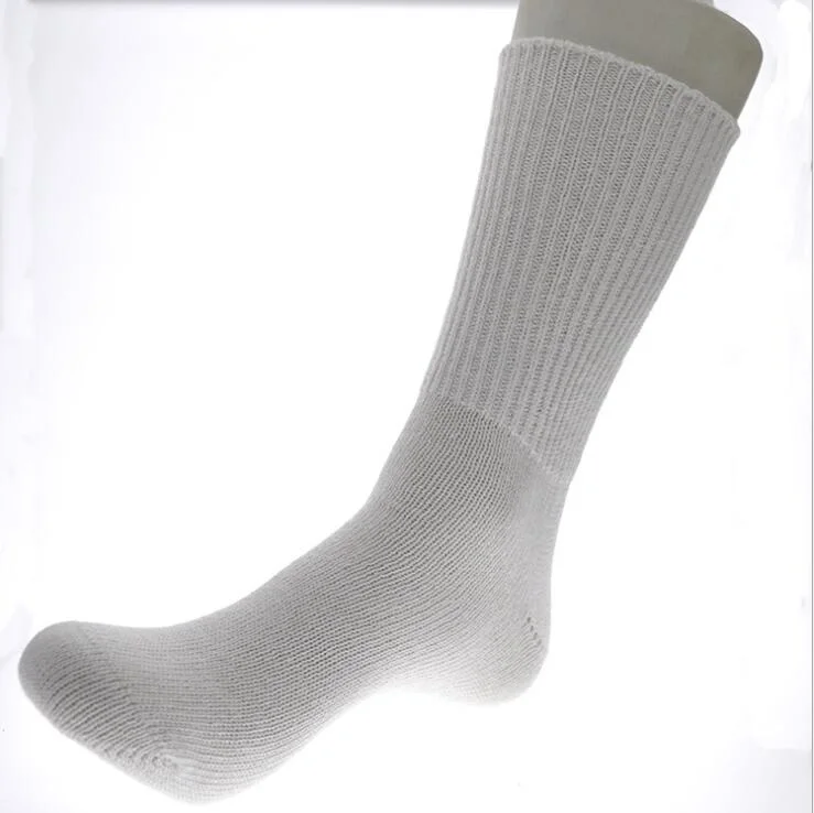 Knitting Flexible and Elastic Protective Long Socks for Patients