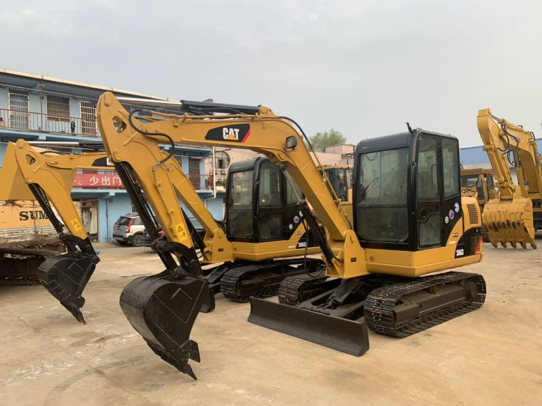 Slightly Used 7 Ton Small Cat Excavator Caterpillar 307c, 307D with Rubber Track Pads for Sale