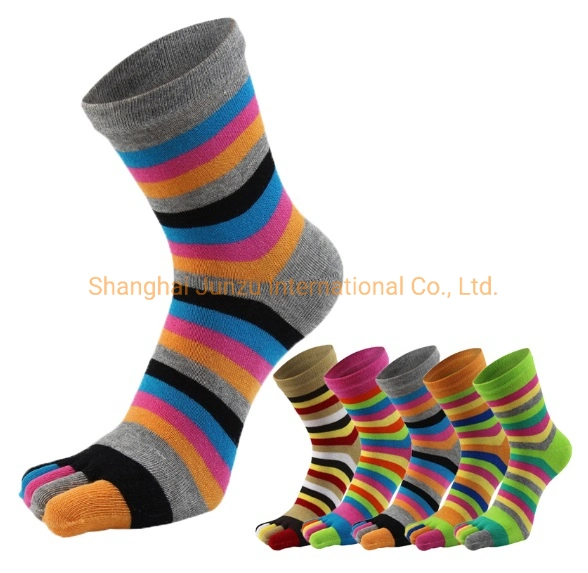 Women Ankle Five Fingers Toe Socks Hot Sell Girl's Colorful Five Finger Socks Fashion Autumn Winter Warm Striped Rainbow Toe Socks Women