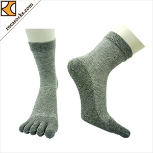 Men Five Toes Separator Socks Foot Alignment Socks (164014SK)