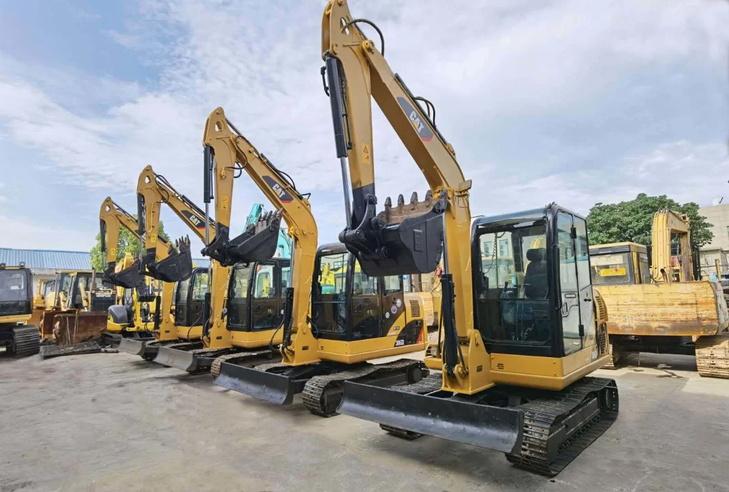 Slightly Used 7 Ton Small Cat Excavator Caterpillar 307c, 307D with Rubber Track Pads for Sale