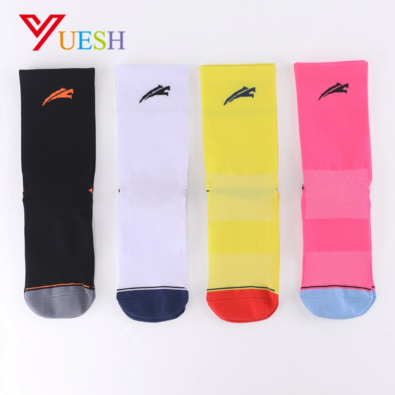 High Flexible Fashion Sport Running Socks Multi-Color Padded Cushion Sport Crew Riding Socks