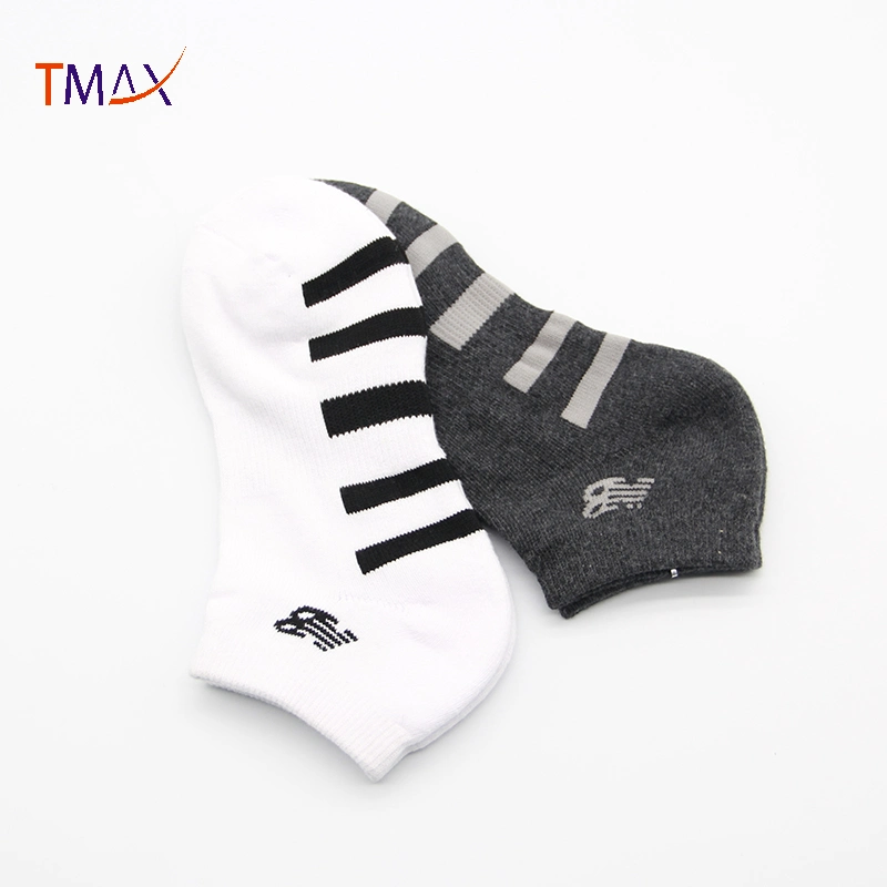 Men Low Cut Boat Socks Running Sports Socks Basketball Socks Thin Breathable Custom Logo Terry Sports Socks
