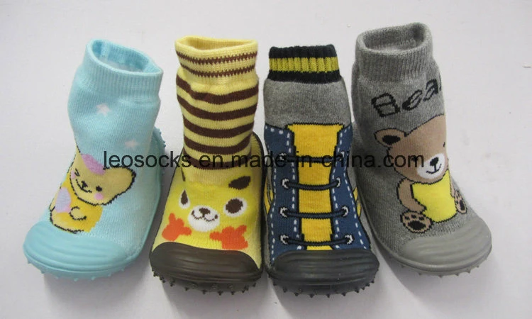 Wholesale Cute Cartoon Rubber Sole Baby Socks Happy Baby Prewalker Shoes