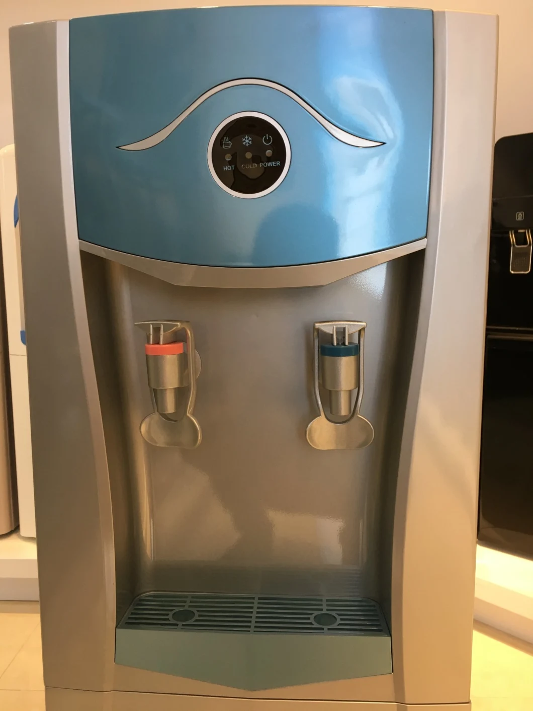 China Water Cooler Home Office Hot and Cold Water Dispenser