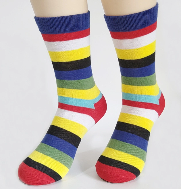 Wholesale Fashion Design Men Top Quality Custom Cotton Elite Socks Men Dress Crew Socks