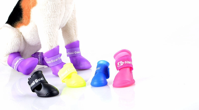 4PCS/Set Outdoor Pet Rain Boots Rubber Shoes Waterproof Summer Pets Waterproof Rain Shoes