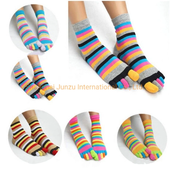 Women Ankle Five Fingers Toe Socks Hot Sell Girl's Colorful Five Finger Socks Fashion Autumn Winter Warm Striped Rainbow Toe Socks Women