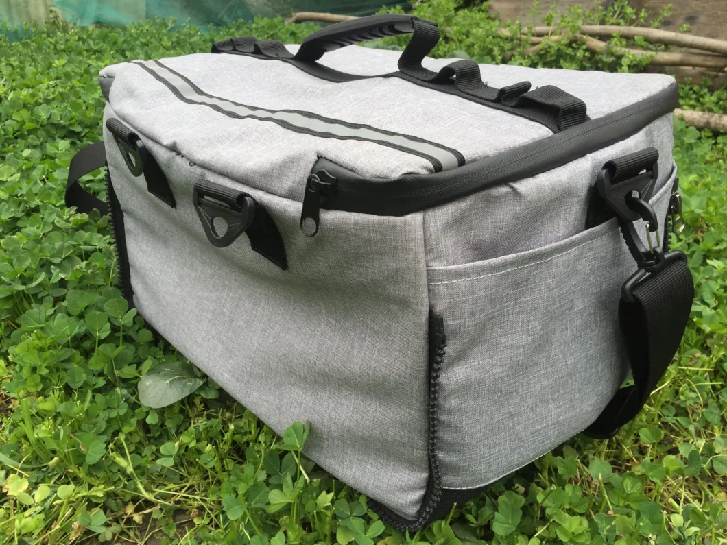 Fashion Waterproof Bag Food Delivery Bag Food Cooler Lunch Cooler Bag Insulated Food Bag Traveling Bag for Outdoors and Picnic