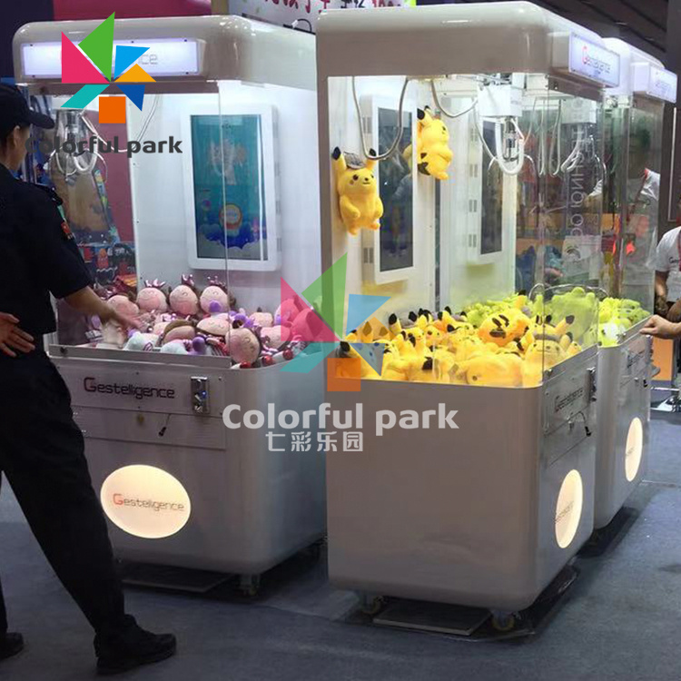 Colorful Park Gesture Control Game Claw Machine Game Claw Crane Machine New Products