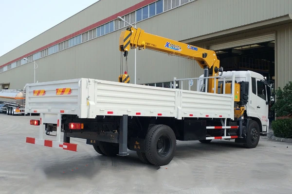 Construction Hoist Crane 6.3 Tons Truck Mounted Crane