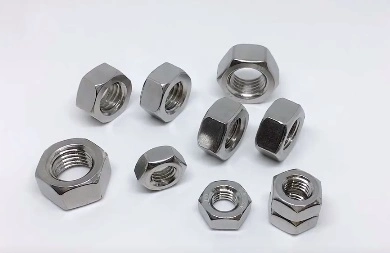 Fastener/Nut/DIN934/Hex Nuts/Hexagon Nut/Square Nuts/Stainless Steel/Zine Plated/Carbon Steel