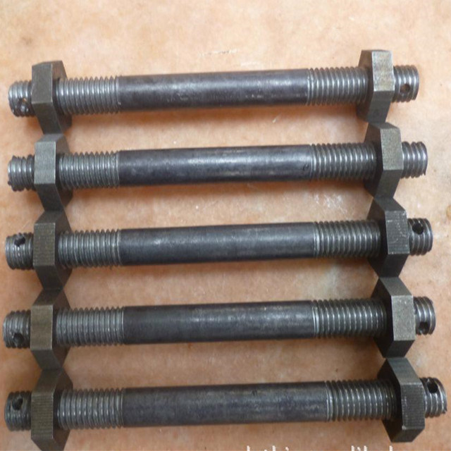 99.95% Pure Molybdenum Bolts and Nuts for High Temperature Furnace
