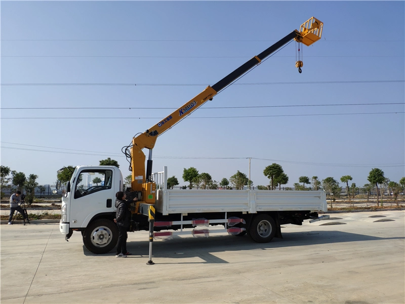 6.3tons 8tons Telescopic Boom Truck Crane Manipulator