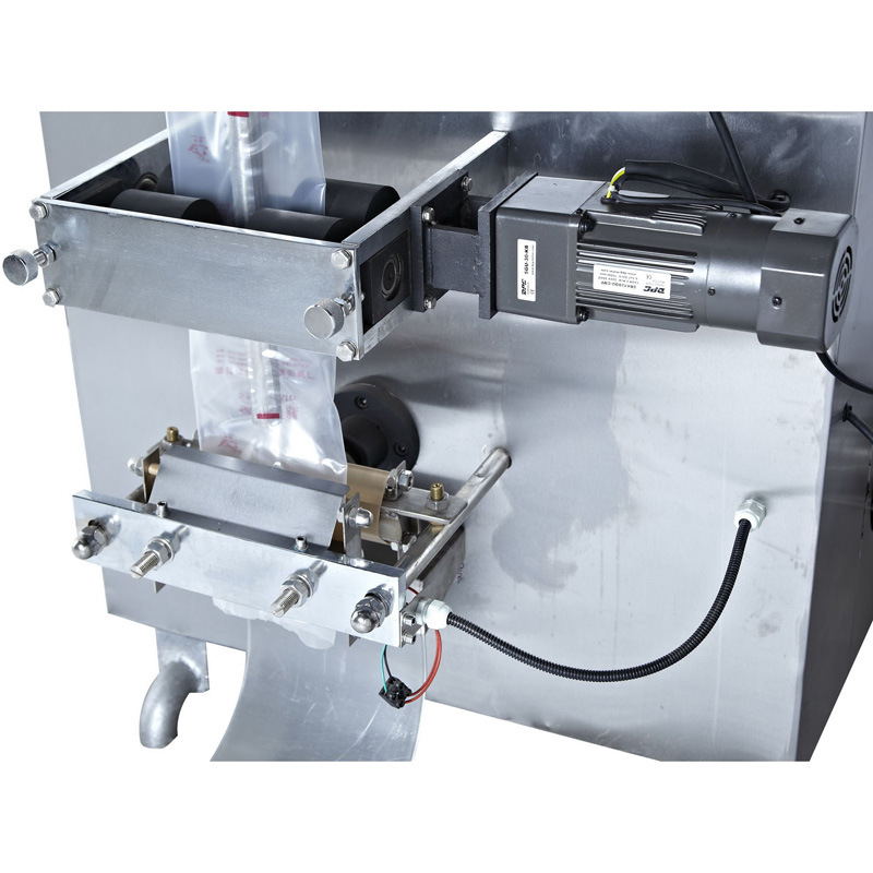 Automatic and Sealing Machine Liquid Packing Machine