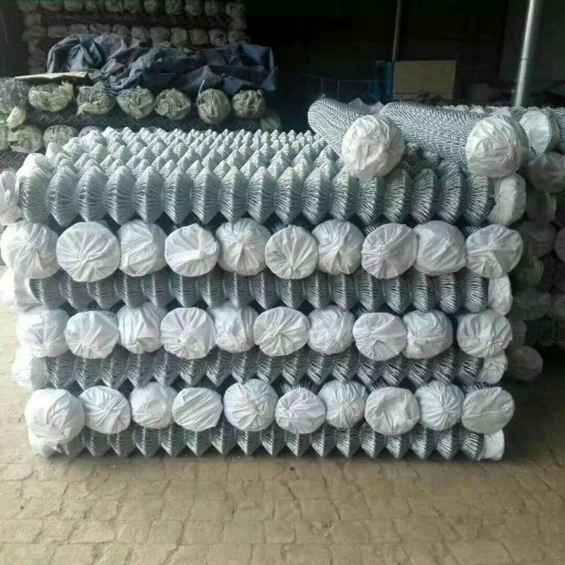 Hot DIP Galvanized Chain Link Wire Mesh Panels Fence