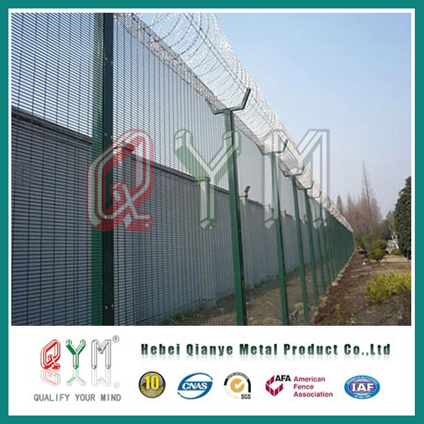 Powder Coated Anti Climbing Fence 358 High Security Welded Fence