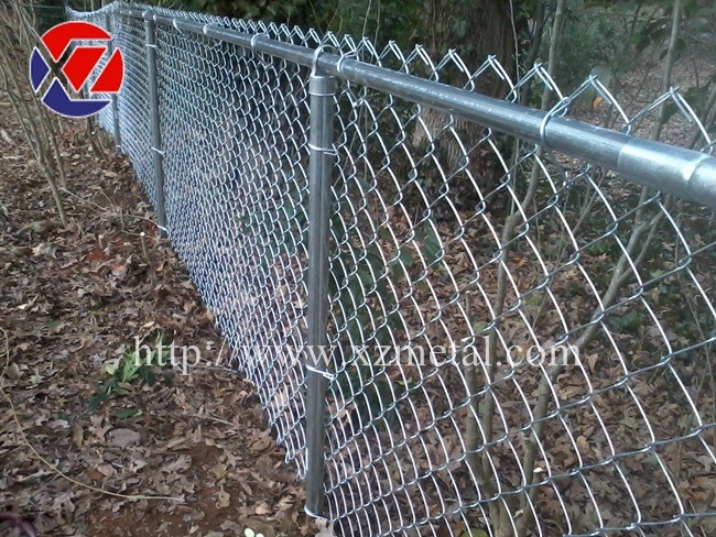 6 Foot 9 Gauge PVC Galvanized Chain Link Wire Fence