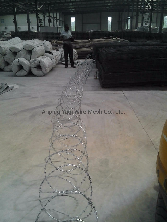 Bto-22 Hot DIP Galvanized Razor Barbed Wire Concertina Razor Barbed Wire for Africa