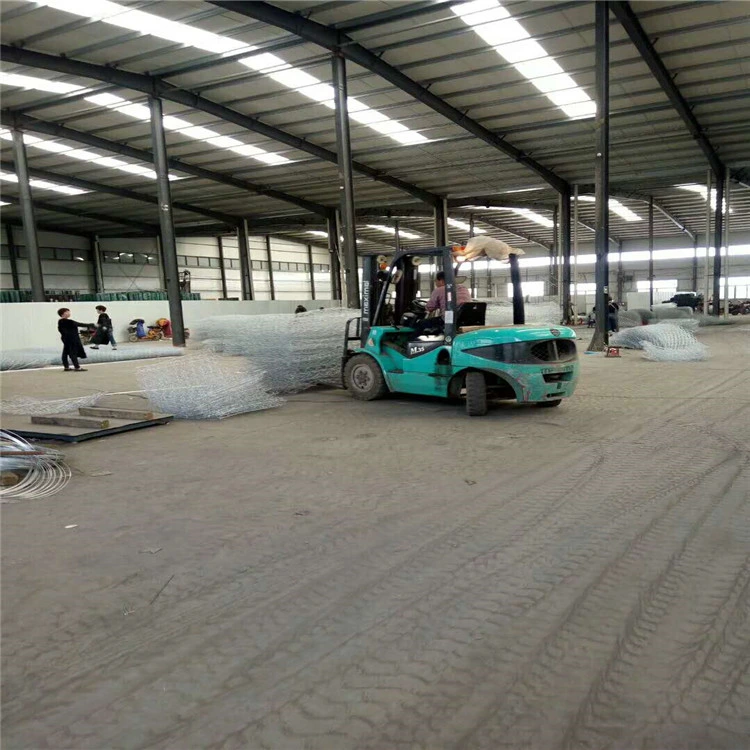 Galvanized Hexagonal Gabion Box Retaining Wall Gabion in China Factory