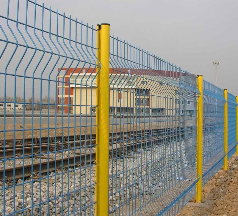 Factory Triangular High Strength Guardrail Triangular Wire Mesh Fence