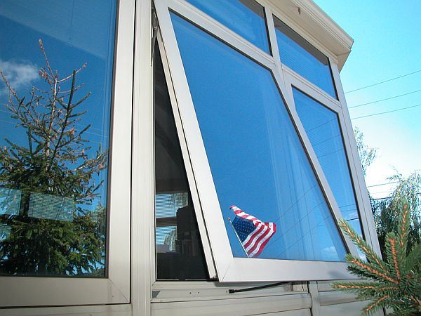 Aluminium Frame Window (Awning Window) Design with Double Glass Low-E