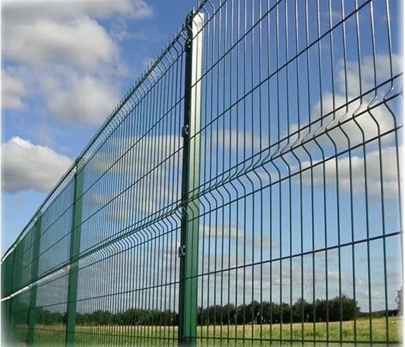 Curved Hot Galvanized Wire Mesh Fence Security 3D Fence for South America