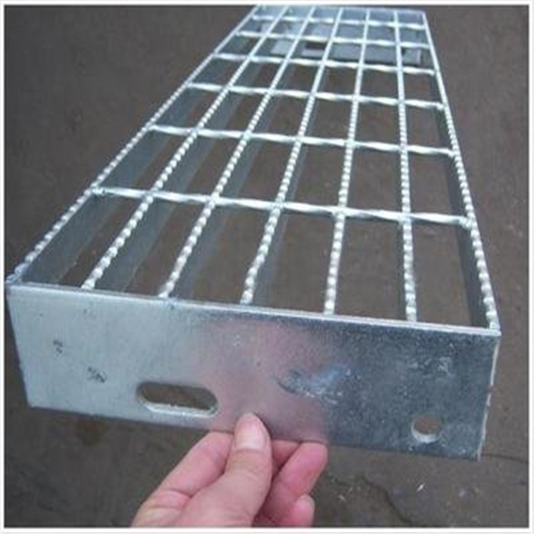 Anti-Slip and Anti Rust T1 or T2 Hot DIP Galvanized Steel Grating Stairs on Ladder