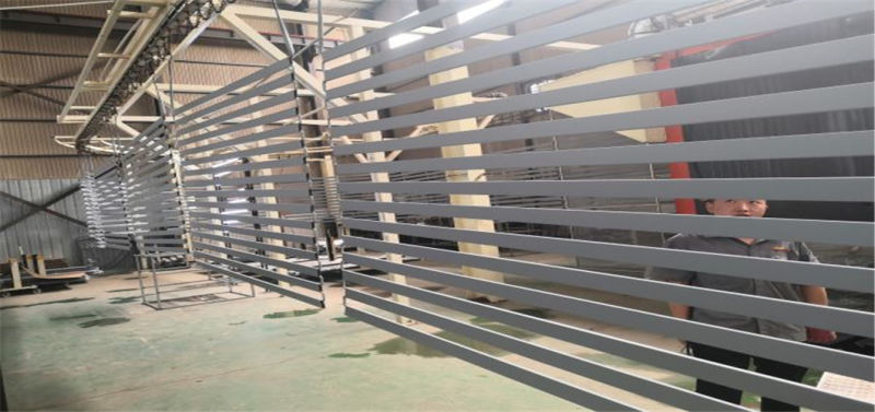 Powder Coated Vertical Aluminum Screen Fence Slat Bar Fence Panel Aluminum Slat Fence