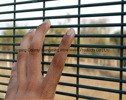 Welded Wire Mesh Fence 3D Curvy Triangle Bends Fence Direct Factory