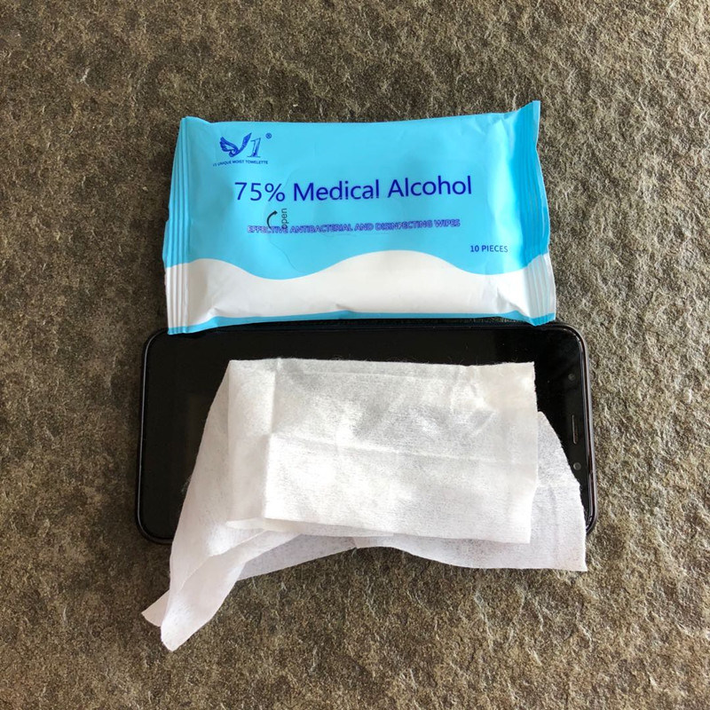 75% Alcohol Handkerchief for Hand Cleaning and Disinfecting