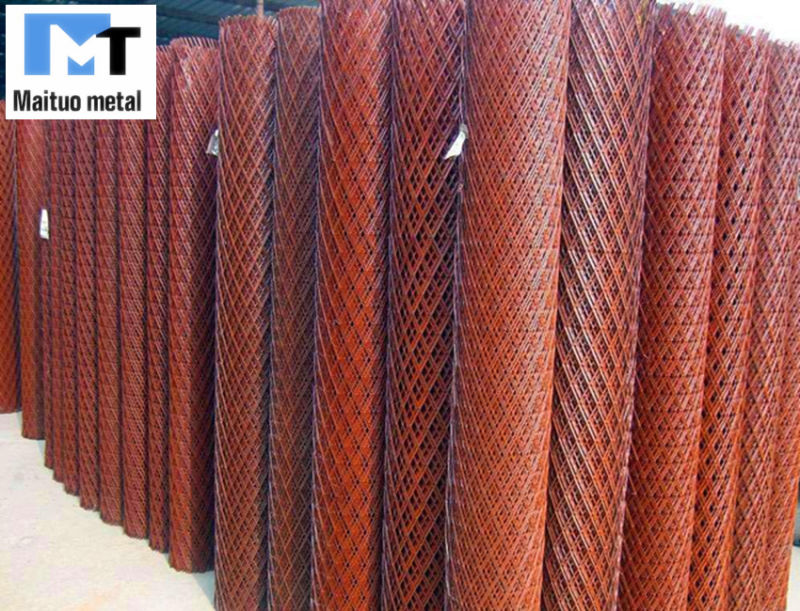 Galvanized / Red Powder Expanded Metal Mesh Fence with Powder