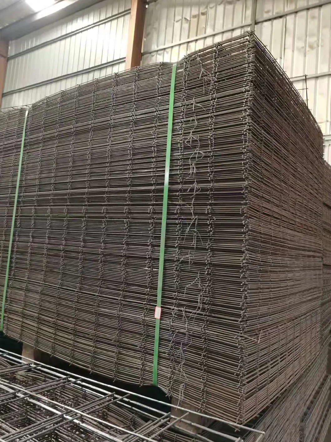 Construction Site Galvanized Steel Mesh Electric Welding Wire Touch Welding Crack Resistant Mesh