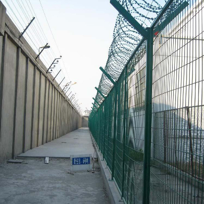 PVC Coated Welded Wire Mesh Fence Double Wire Mesh Fence