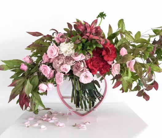 Hot Sale Heart Shaped Acrylic Flower Box