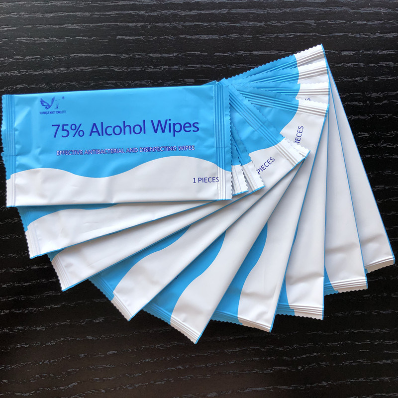 75% Portable Alcohol Antibacterial Handkerchief for Hand Cleaning and Disinfecting