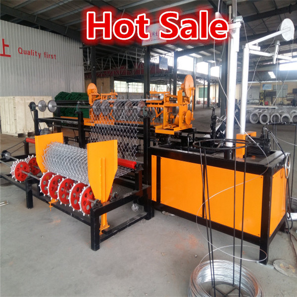 Hot Sale Full Automatic Chain Link Fence Mesh Making Machine