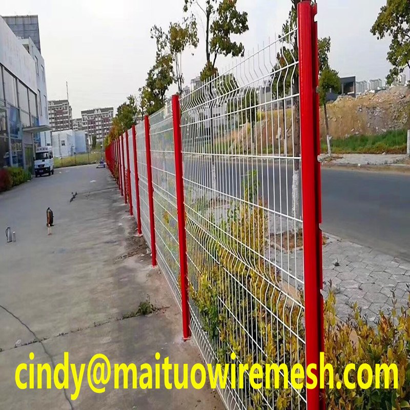 PVC Coated Welded Wire Mesh Triangle Fence 3V 3D Fence