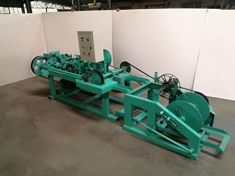 Barbed Wire Fence Use Barbed Wires Making Machine