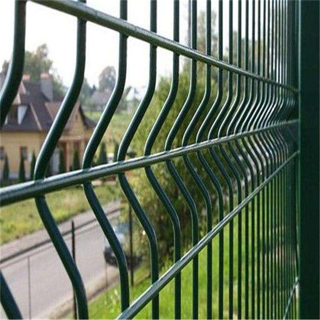 Yq Triangular Bending 3D Curved Welded Wire Mesh Fencing