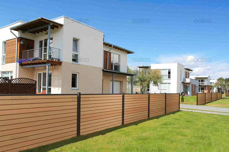 High Strength Wood Plastic Composite Fencing Decorative WPC Decking Fence