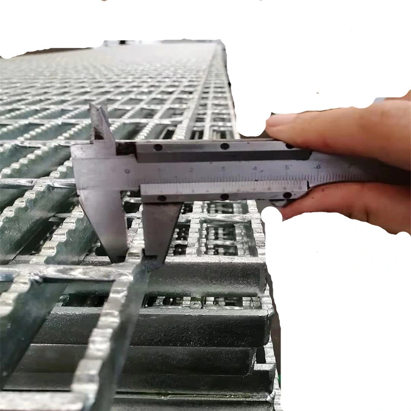 Promotion Hot DIP Galvanized or Painting Webforge Plug-in Mild Steel Grating Made of Steel Bar