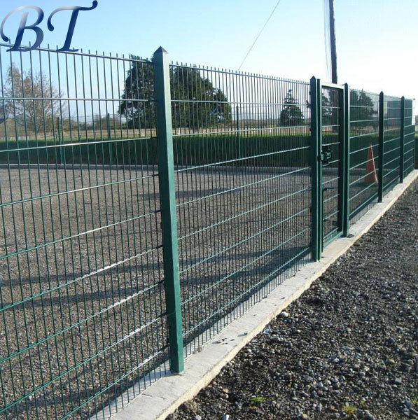 PVC Coated Twin Wire Fence Double Wire Mesh Fencing