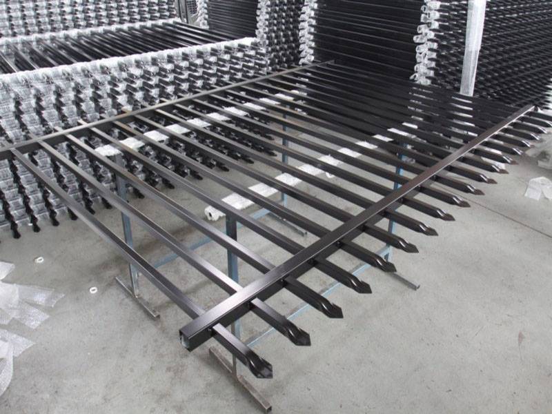 Prefabricated Steel Fence/Corten Steel Fence/Steel Bar Fence
