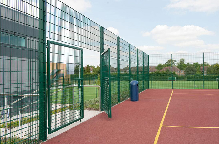 Decorative Nylofor 2D Fencing Design Double Welded Wire Mesh Basketball Court Fence