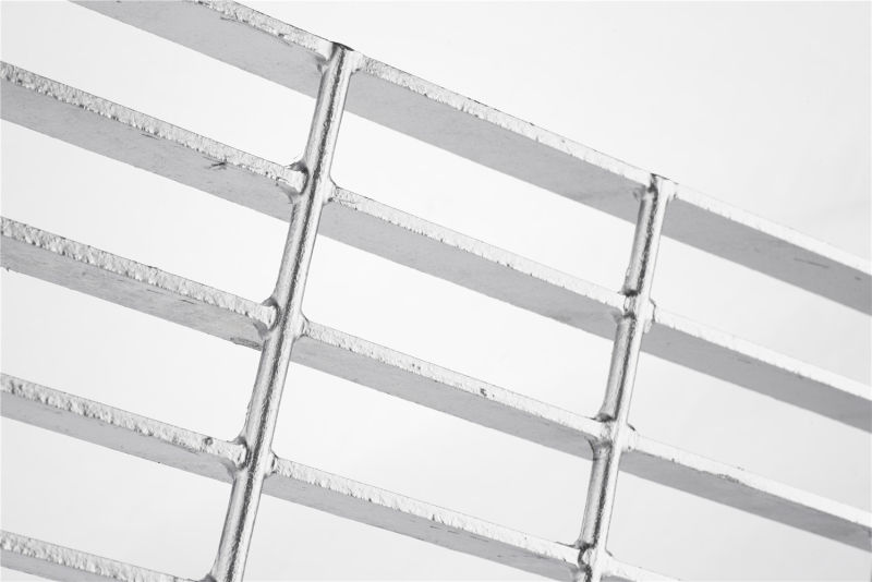 Steel Grating -- Serrated, Close Ended, Galvanized
